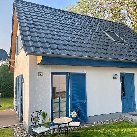 Villa Ferienhaus Biedermann Wiek auf Rügen Exterior foto